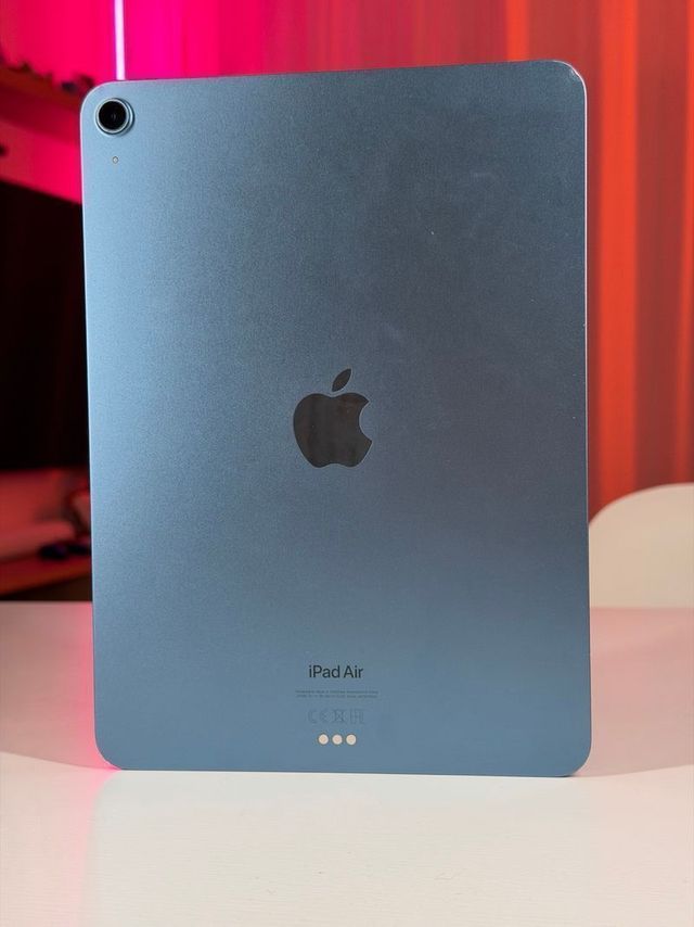 iPad Air M1
