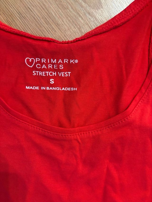 Camiseta básica roja Primark Talla S