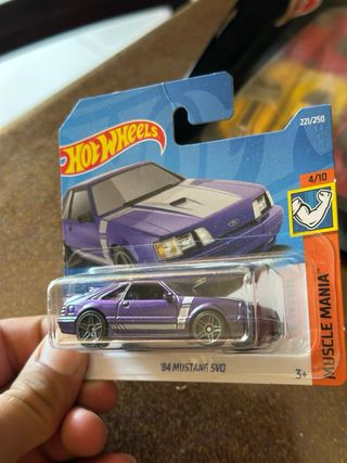 Hot Wheels Ford Escort RS2000 & Mustang SVO