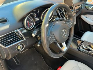 Mercedes-Benz GLE 500e Híbrido – Full Extras