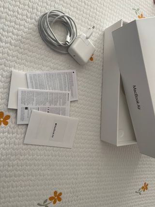 Apple MacBook Air M1 256gb IMPOLUTO
