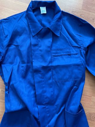 Mono de trabajo azul