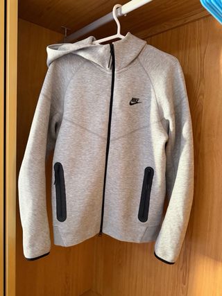 nike tech original