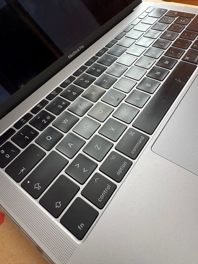 MacBook Pro 13 2017 Plata