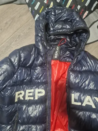 Chaqueta Replay Azul Brillante con Forro Rojo