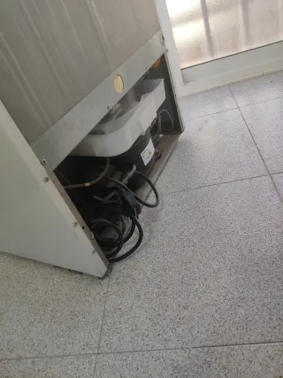 Nevera baja para caravanas