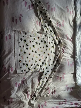 Camiseta H&M Sushi Manga Larga Blanca