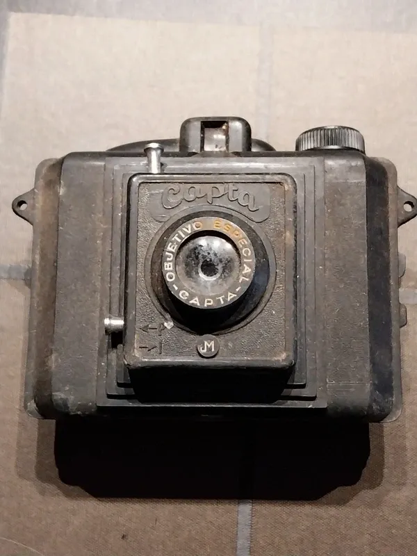 Câmera Antiga Capta M