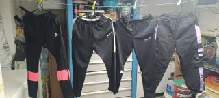 Lote 7 Pantalones Chándal Tallas 11 y 13 Años