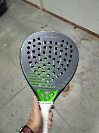 Wilson Blade V2 Pro
