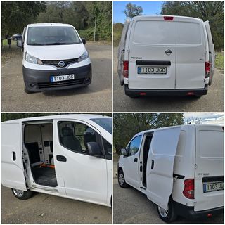 Nissan NV200 2015