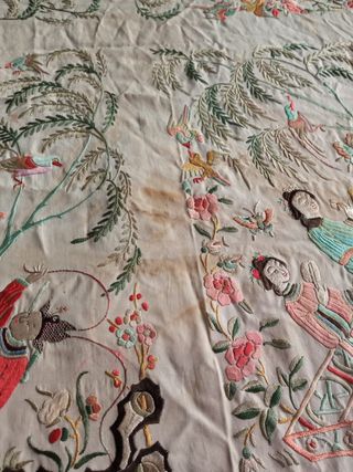 Mantón de Manila bordado antiguo