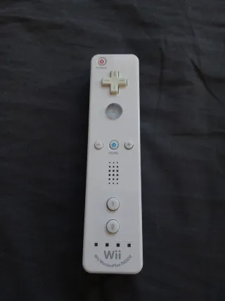 Mando Nintendo Wii MotionPlus Inside