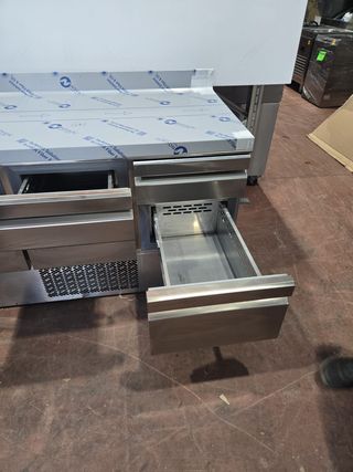 Mesa fría cajones INFRICO como NUEVA!!!