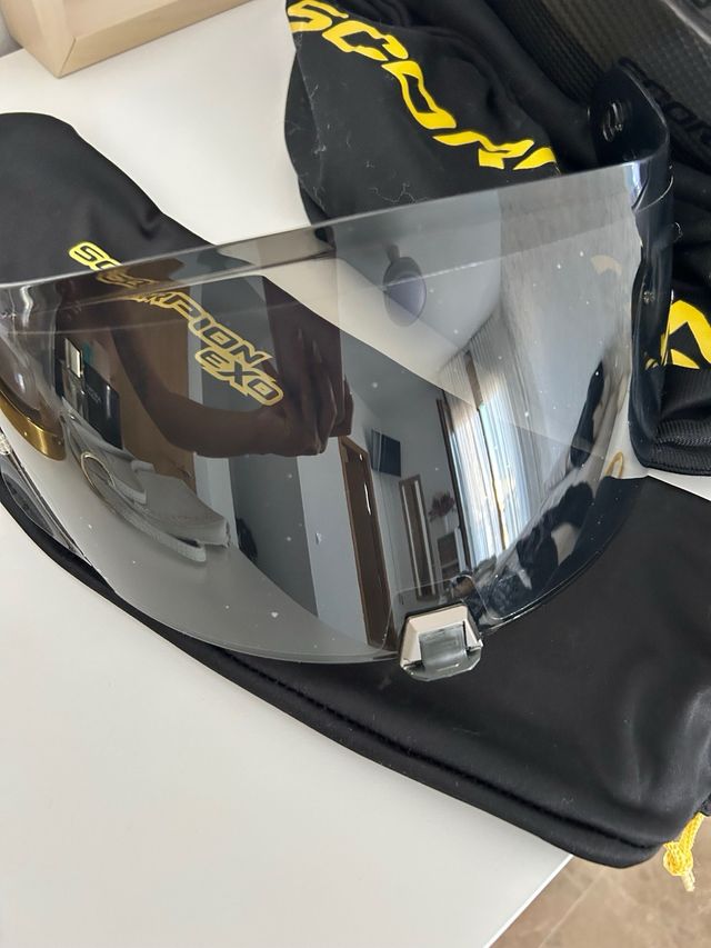 Casco Scorpion Exo Carbono Talla XS