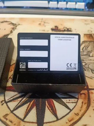 Tarjeta de garantía Hamilton y libro instrucciones