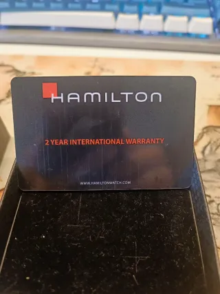 Tarjeta de garantía Hamilton y libro instrucciones