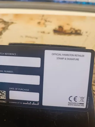 Tarjeta de garantía Hamilton y libro instrucciones