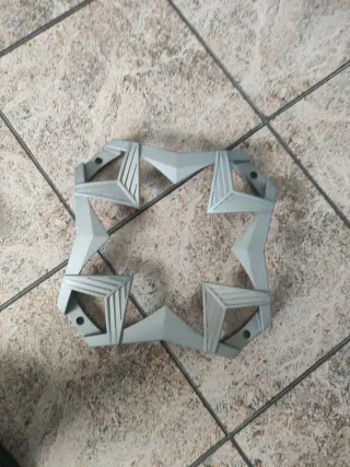 Embellecedor de subwoofer gris