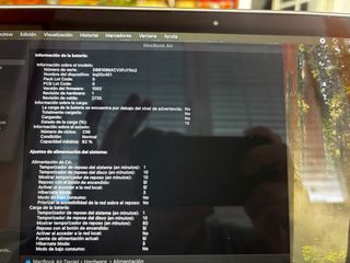 MacBook Air M1 8/256 GB