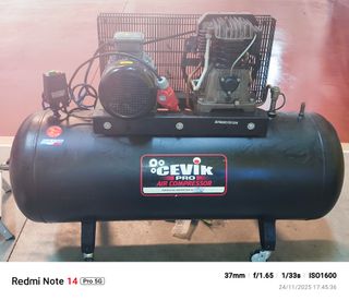 Compresor Cevik Pro 300Ledidas 110*50*92 peso 103g