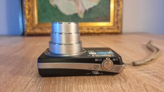 Cámara Digital Ricoh Caplio R6 7.2 MP