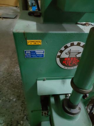 Todas las máquinas necesarias para hacer calzado