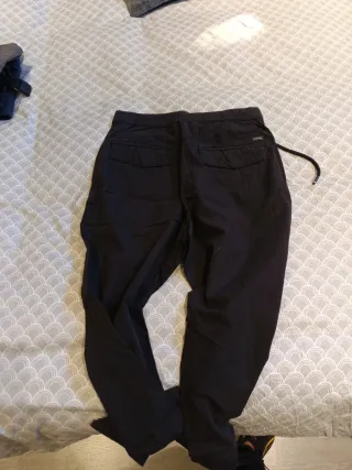 Pantalón Zara negro