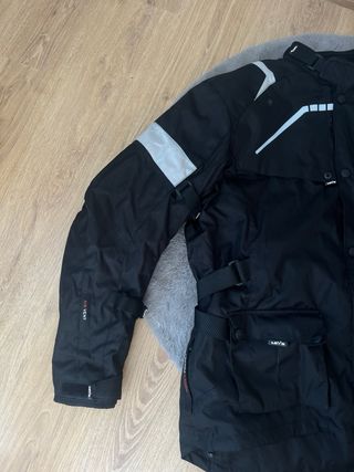 Chaqueta Moto LOVO Negra