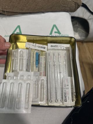 Kit de Tatuaje: Máquinas y Fuente