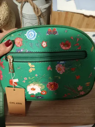 Bolso verde estampado flores a estrenar