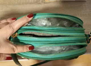 Bolso verde estampado flores a estrenar