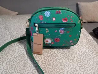 Bolso verde estampado flores a estrenar