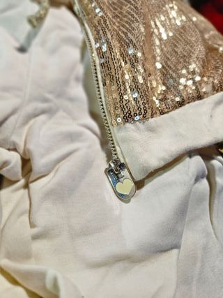 Completo giacca e pantaloni dorati paillettes