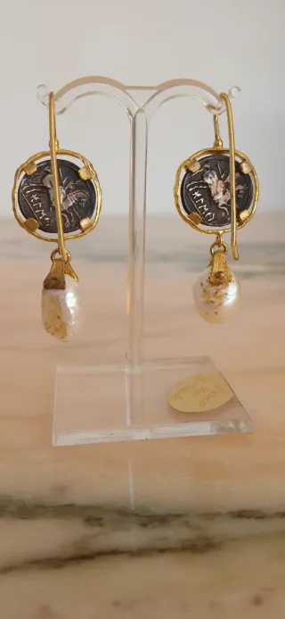 Pendientes chapados en Oro Perlas