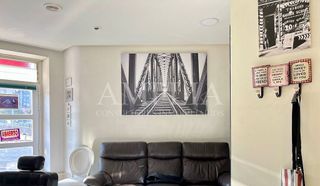 Local comercial en venta en Azpilagaña en Pamplona