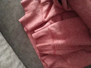 Sudadera talla L marca billabong color teja suave