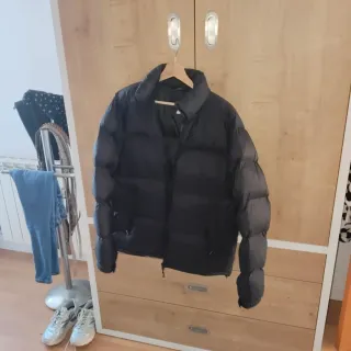 Chaqueta negra acolchada Jolly