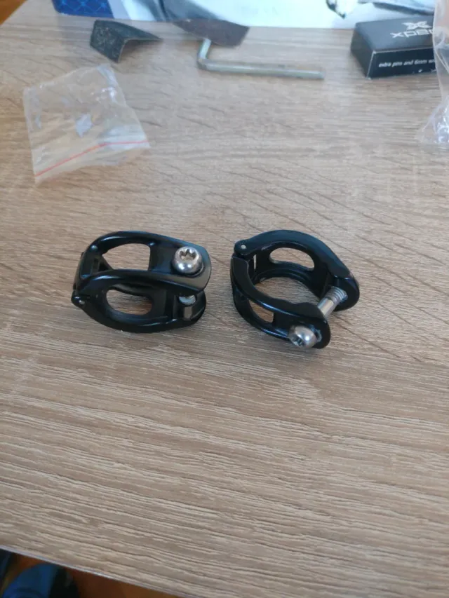 Abrazaderas Avid SRAM