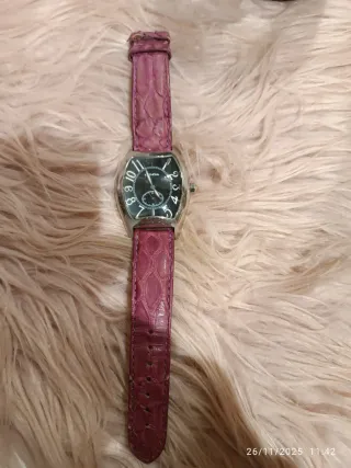 Reloj Mondia Mujer Negro y Morado