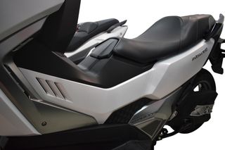 SYM ADXTG 400 Scooter