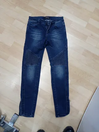 Pantalones juveniles