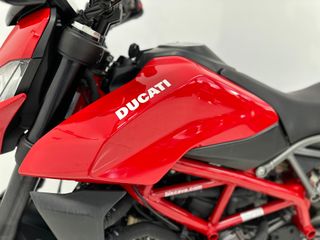 DUCATI HYPERMOTARD 950