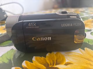 Canon Legria FS200 Videocámara