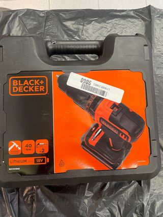 Taladro Percutor Black+Decker 18V