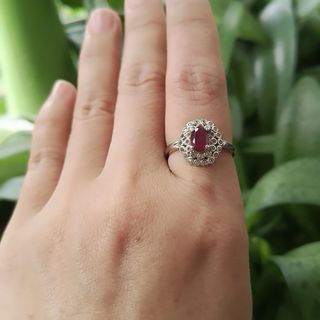 Anillo plata de ley 925 con circonita roja y circo