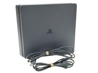 CONSOLA PS4 SLIM 1TB + CABLE