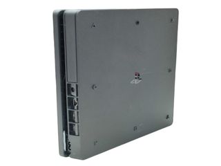 CONSOLA PS4 SLIM 1TB + CABLE