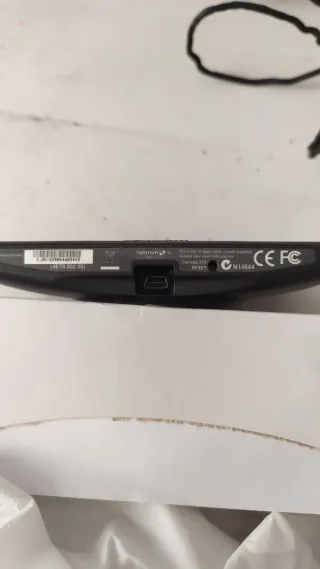 GPS Tomtom con cargador