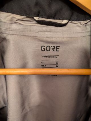 Chaqueta GORE GORETEX talla M